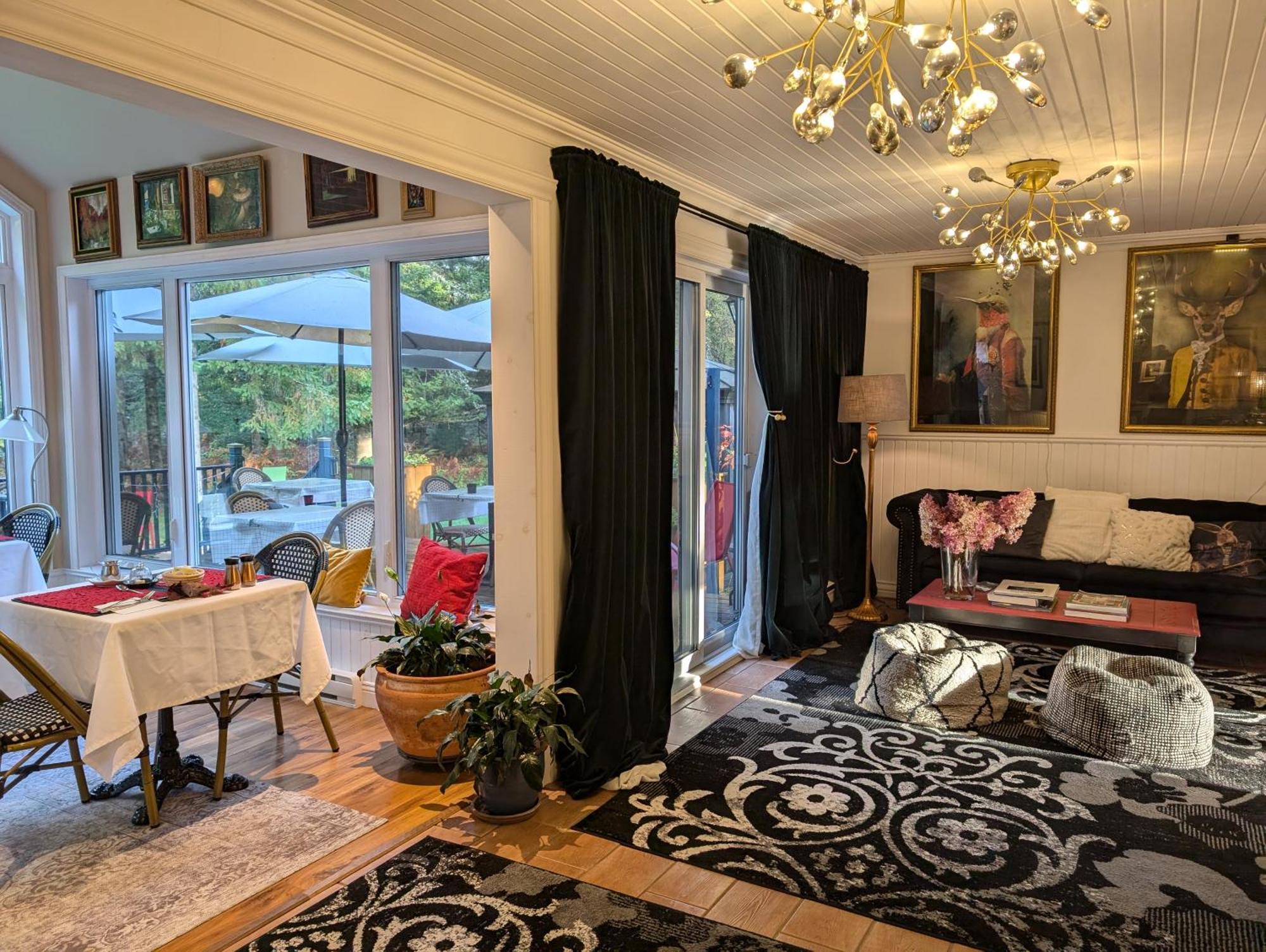 La Tremblante Bed & Breakfast Mont-Tremblant Exterior photo