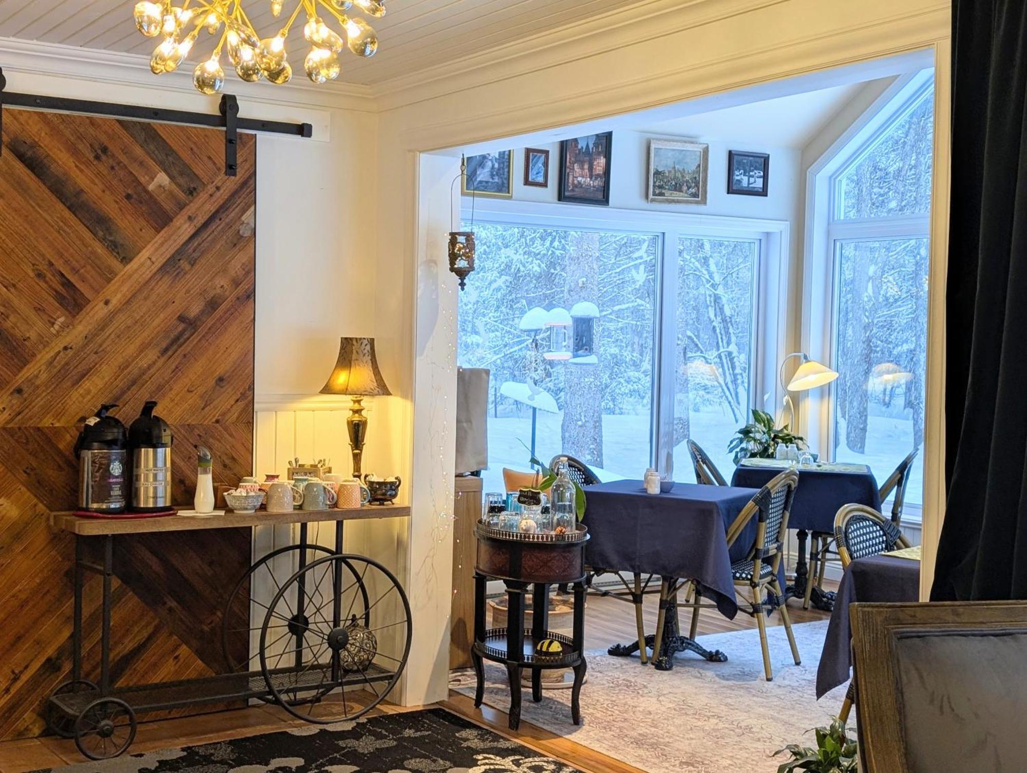 La Tremblante Bed & Breakfast Mont-Tremblant Exterior photo